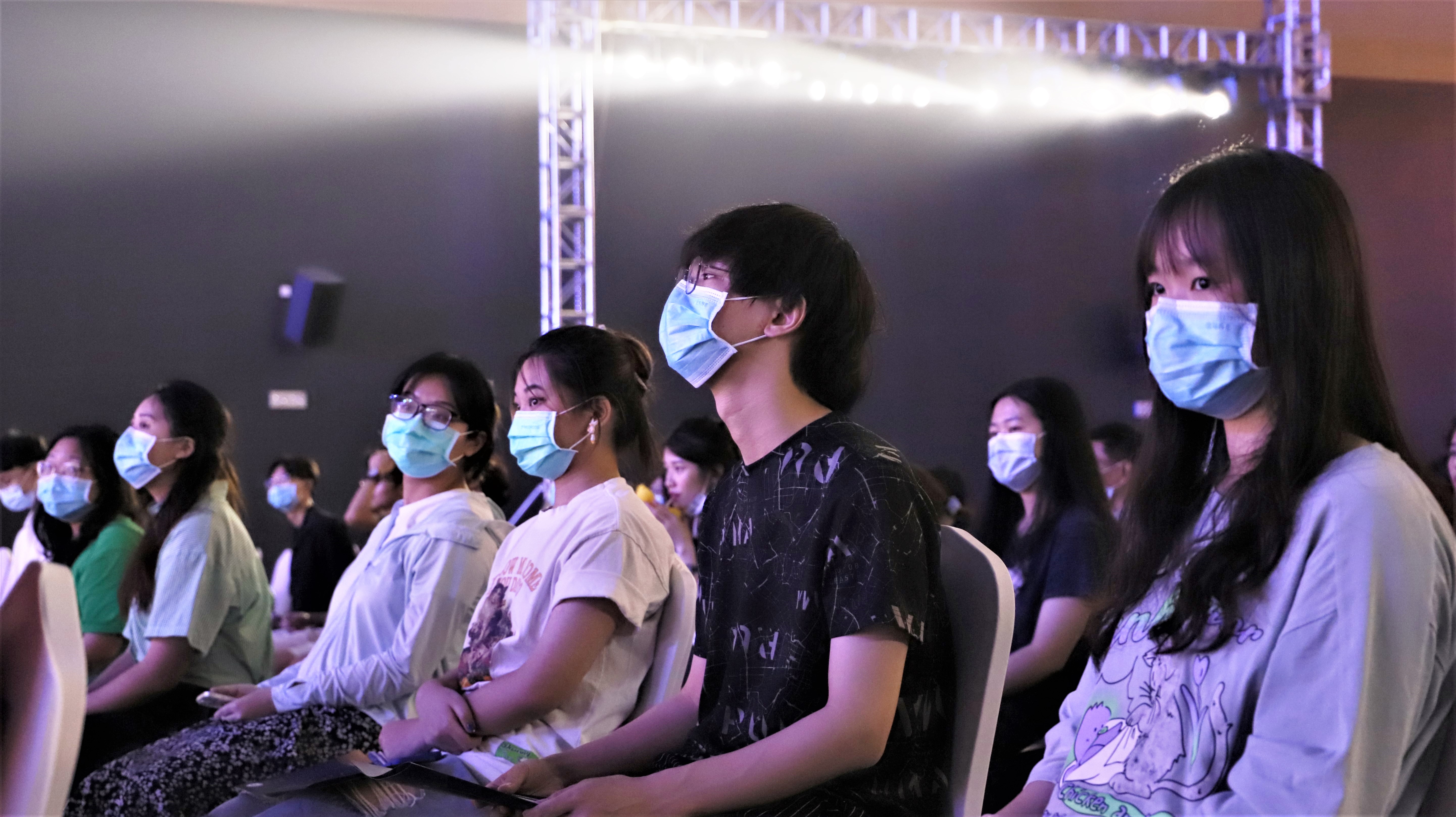 Audience 1.JPG