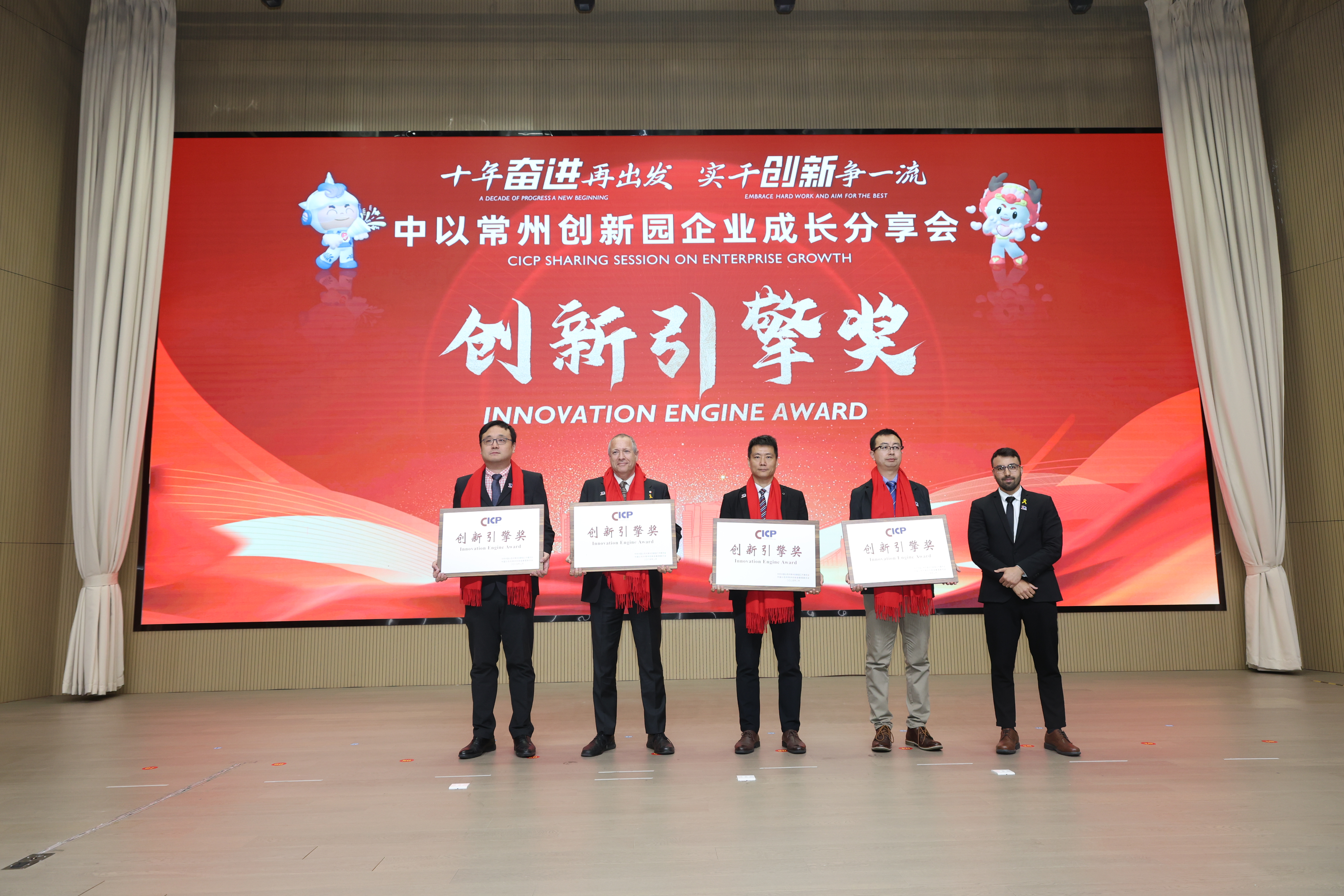 edf7d101d5bdd66274e4465ef56c019.jpg