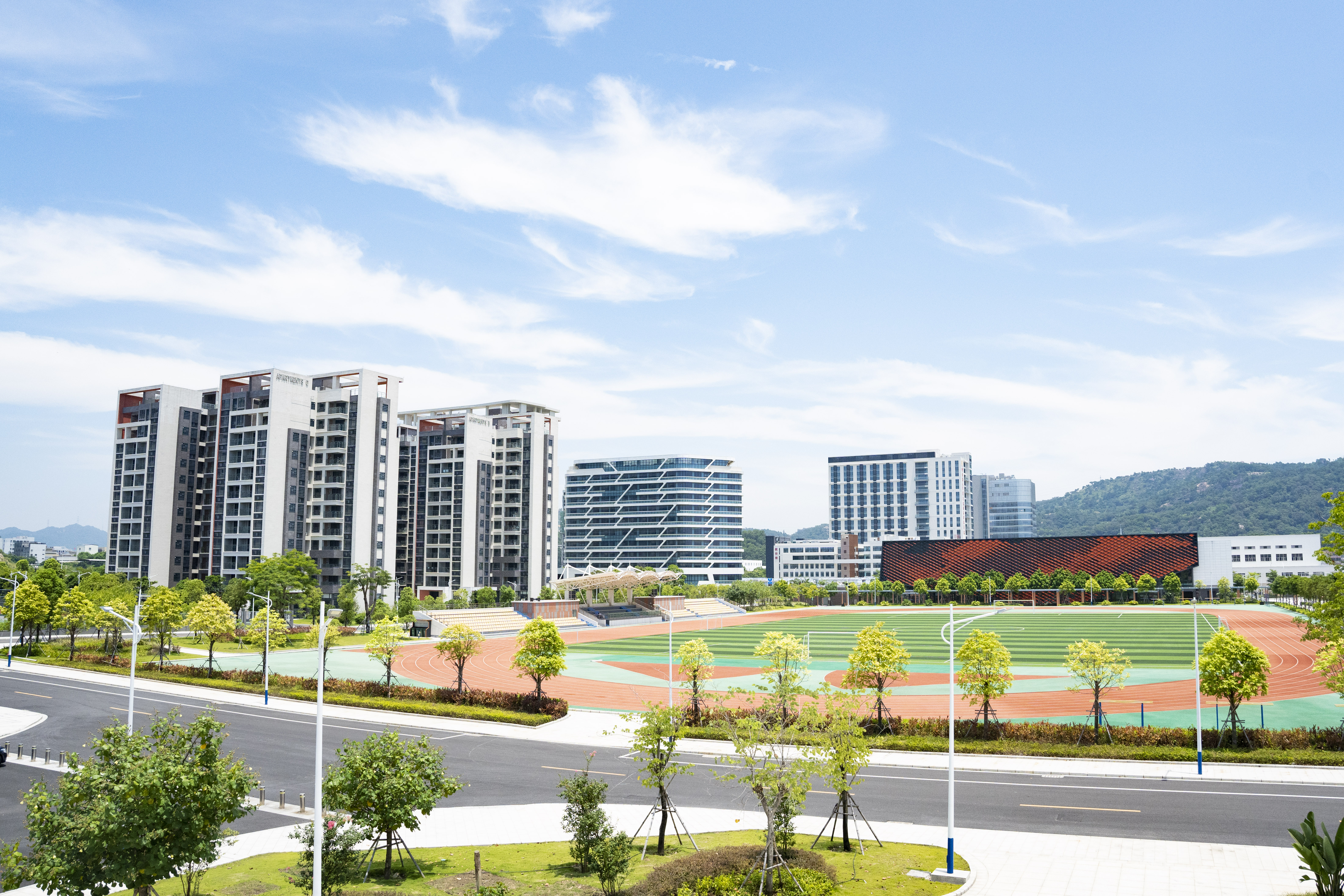 2023年8月，广以2023级新生全部入住南校区学生宿舍.JPG